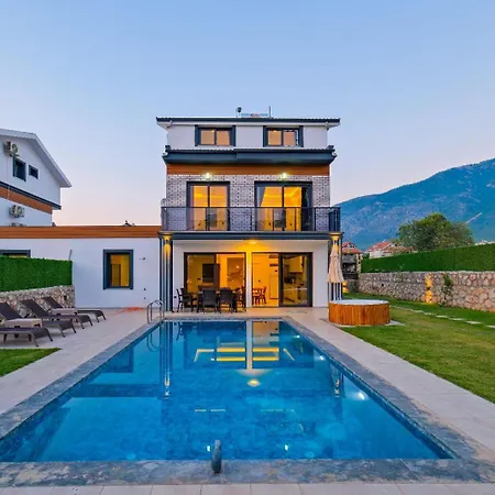 Villa Prestige 2 *